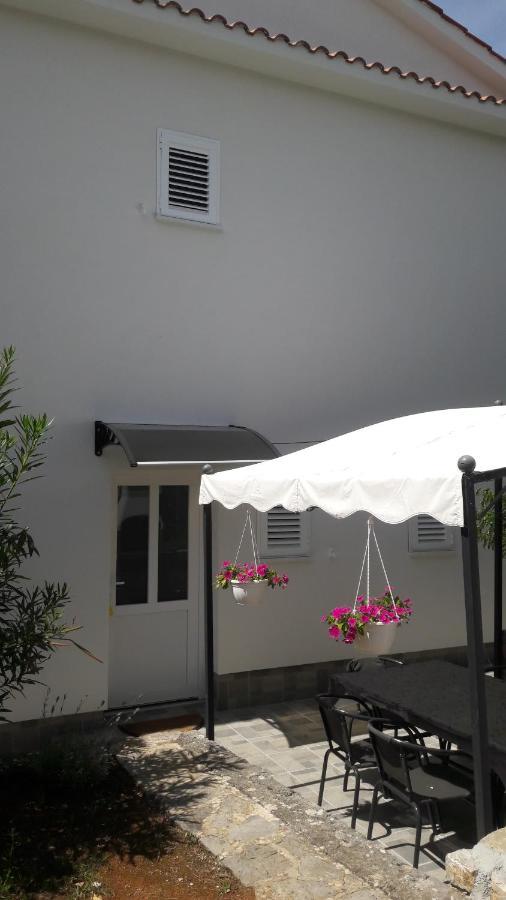 Apartman-Maja-Krk Krk Town Εξωτερικό φωτογραφία